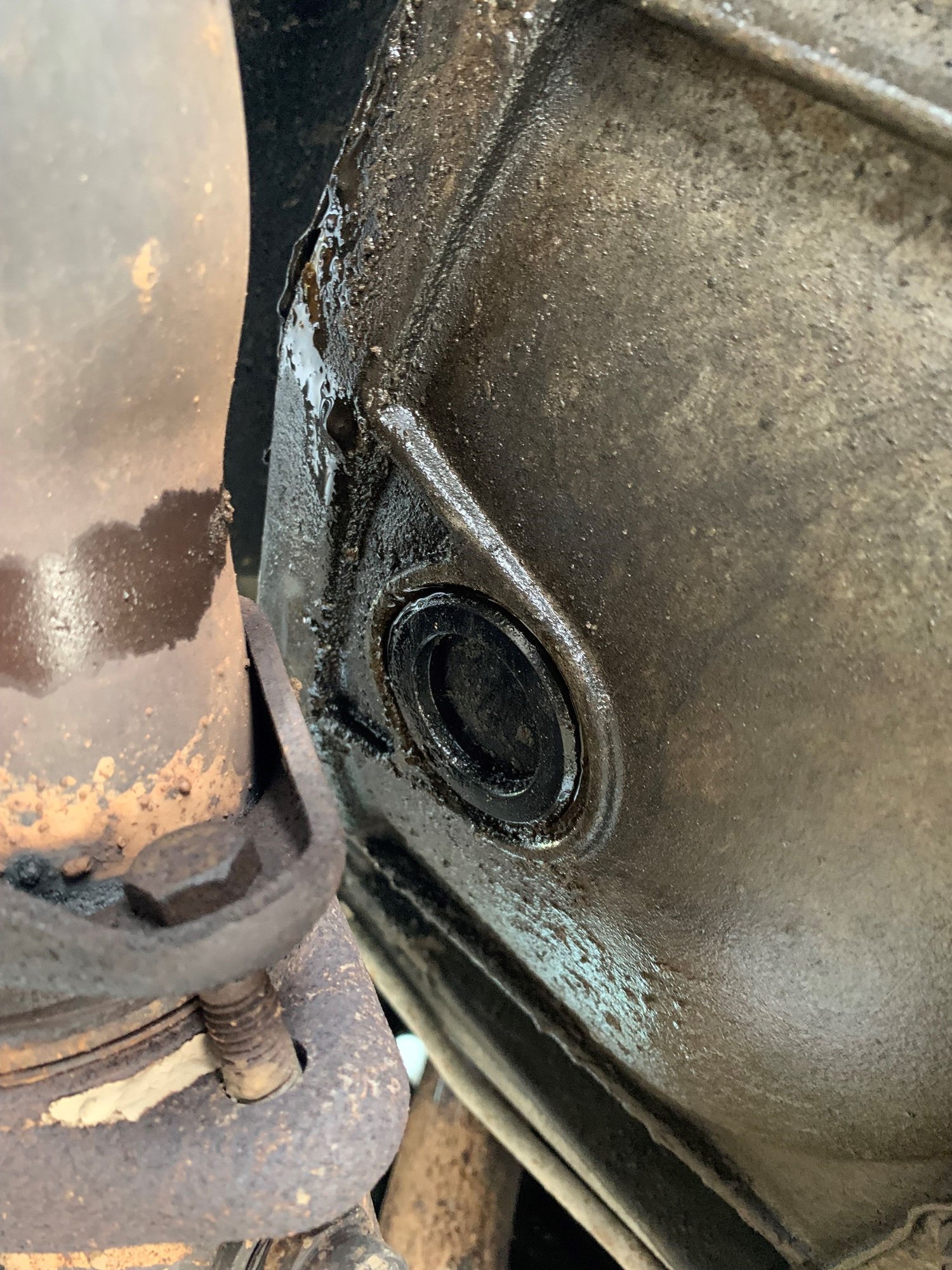 Fluid leak between Engine an Trans Ford Truck Enthusiasts Forums