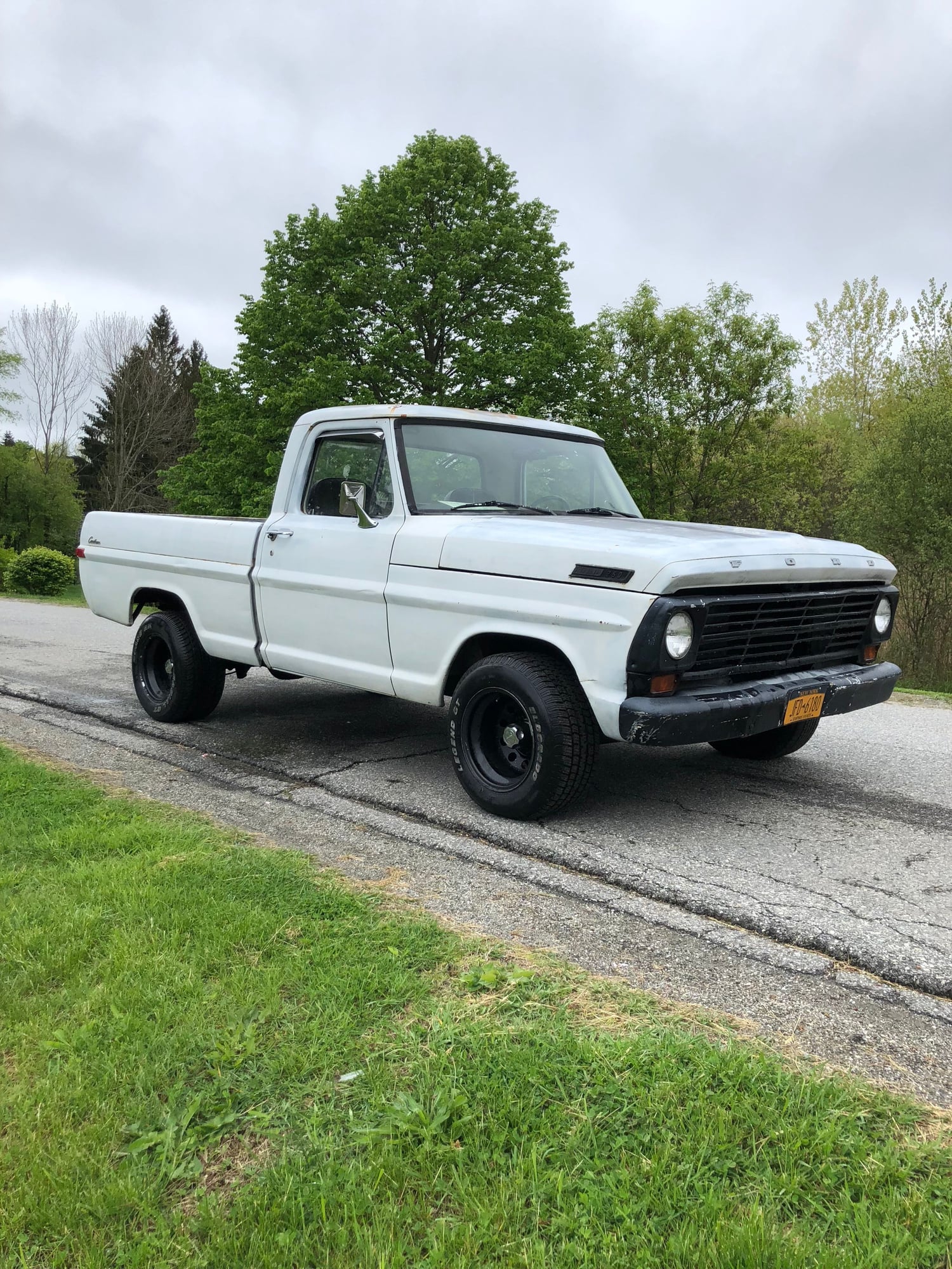 1969 Ford F-100 - 1969 Ford F100 Short Bed - Used - VIN F10YRF97438 - 100,000 Miles - 8 cyl - 2WD - Automatic - Truck - White - Pawling, NY 12564, United States