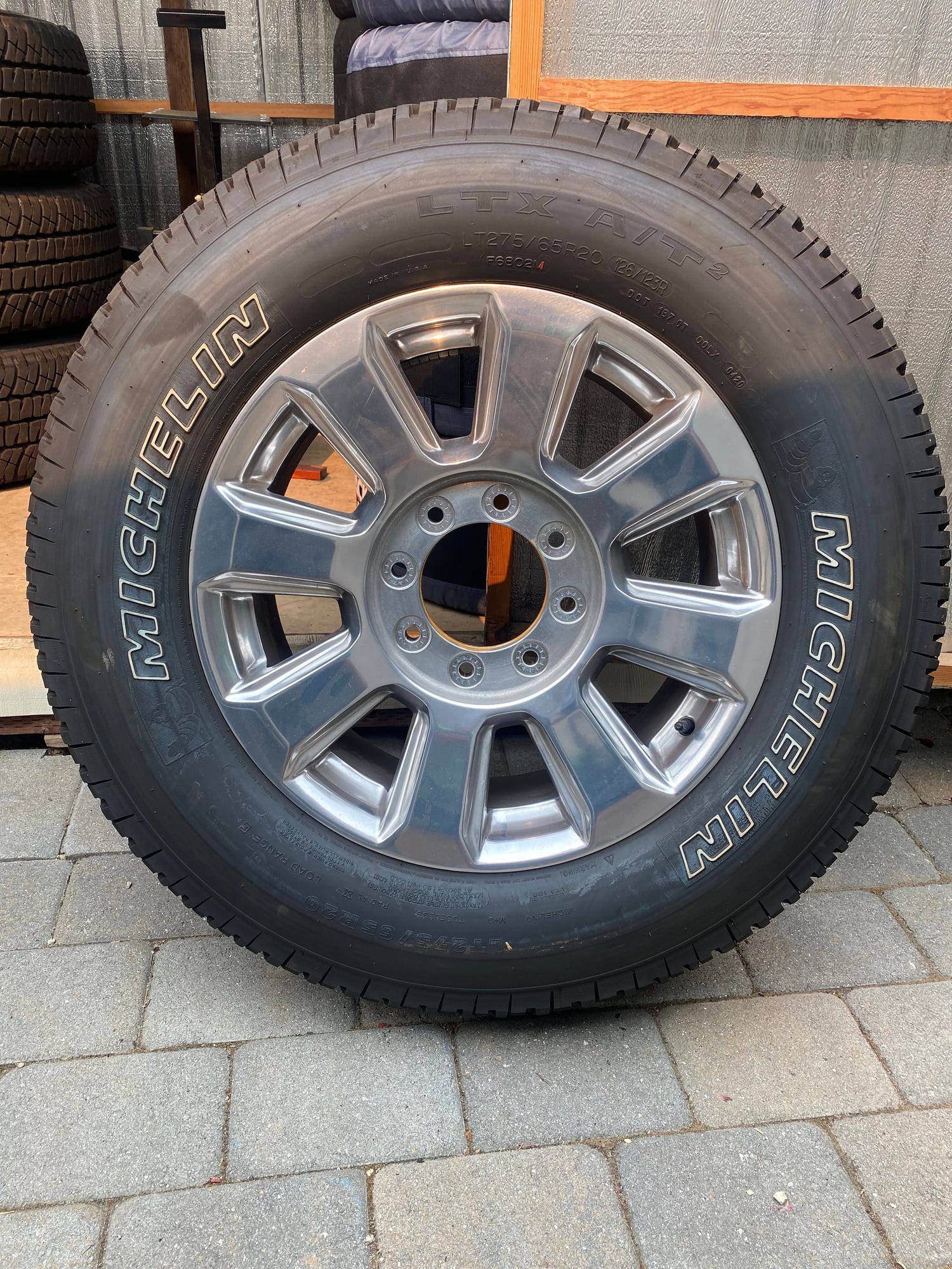 Wheels and Tires/Axles - 2020 Platinum F350 wheels and Tires - 20" - Used - 2017 to 2021 Ford F-350 Super Duty - 2017 to 2021 Ford F-250 Super Duty - Woodside, CA 94062, United States