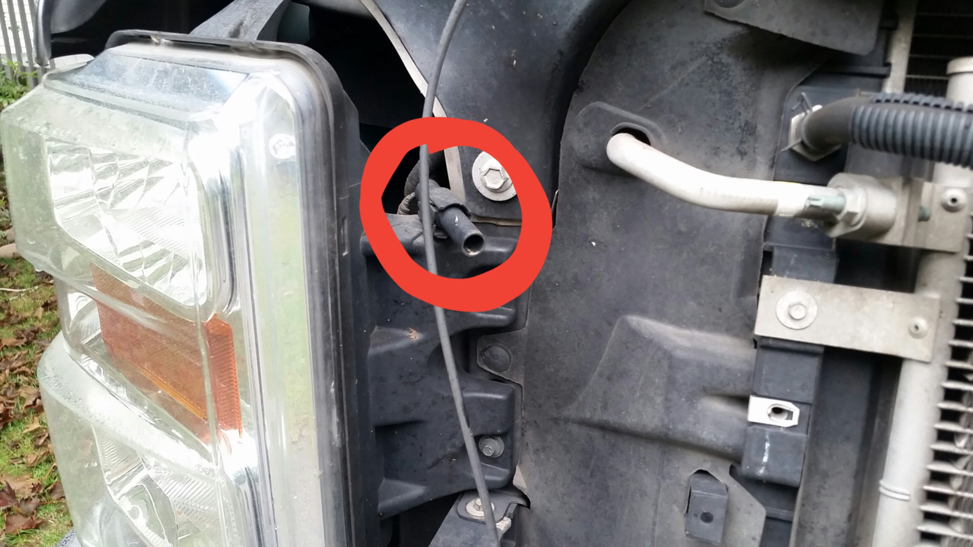 Location of outside ambient temperature sensor .. - Ford Truck Enthusiasts Forums 2018 F150 Ambient Air Temp Sensor Location