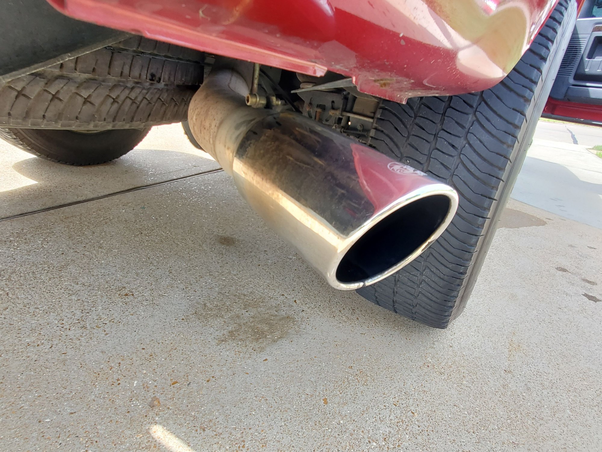 2015 Ford F-250 Super Duty - 2015 Ford F250 (F-250) Platinum Diesel - Used - VIN 1FT7W2BT5FED36450 - 127,500 Miles - 8 cyl - 4WD - Automatic - Truck - Red - Saint Louis, MO 63129, United States