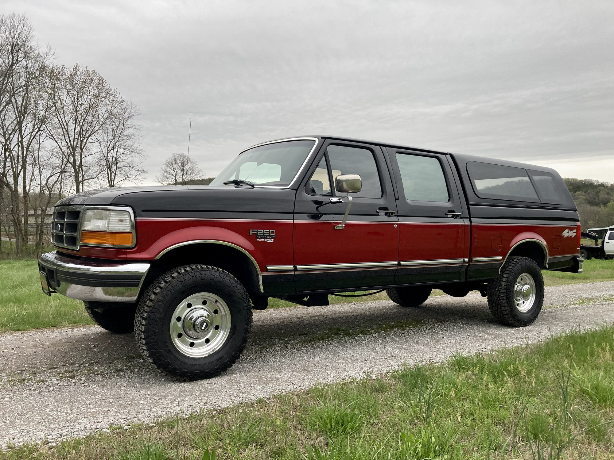 1996 Ford F-250 - Mint Crew-cab short-bed - Used - VIN 1fthw26f1vec62788 - 158,000 Miles - 8 cyl - 4WD - Automatic - Truck - Black - Gordonsville, TN 38563, United States