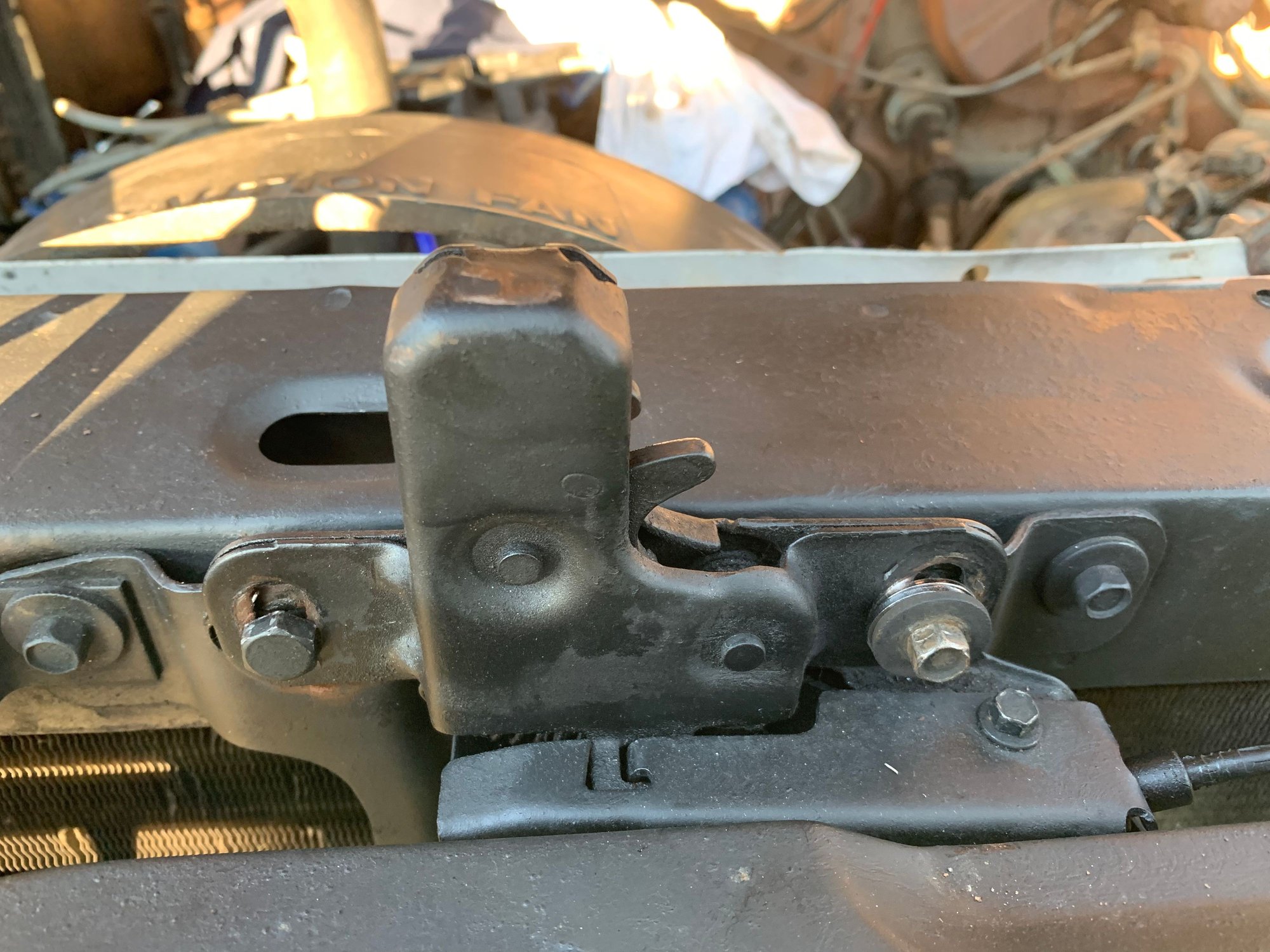 Hood won’t latch… 樂 Ford Truck Enthusiasts Forums