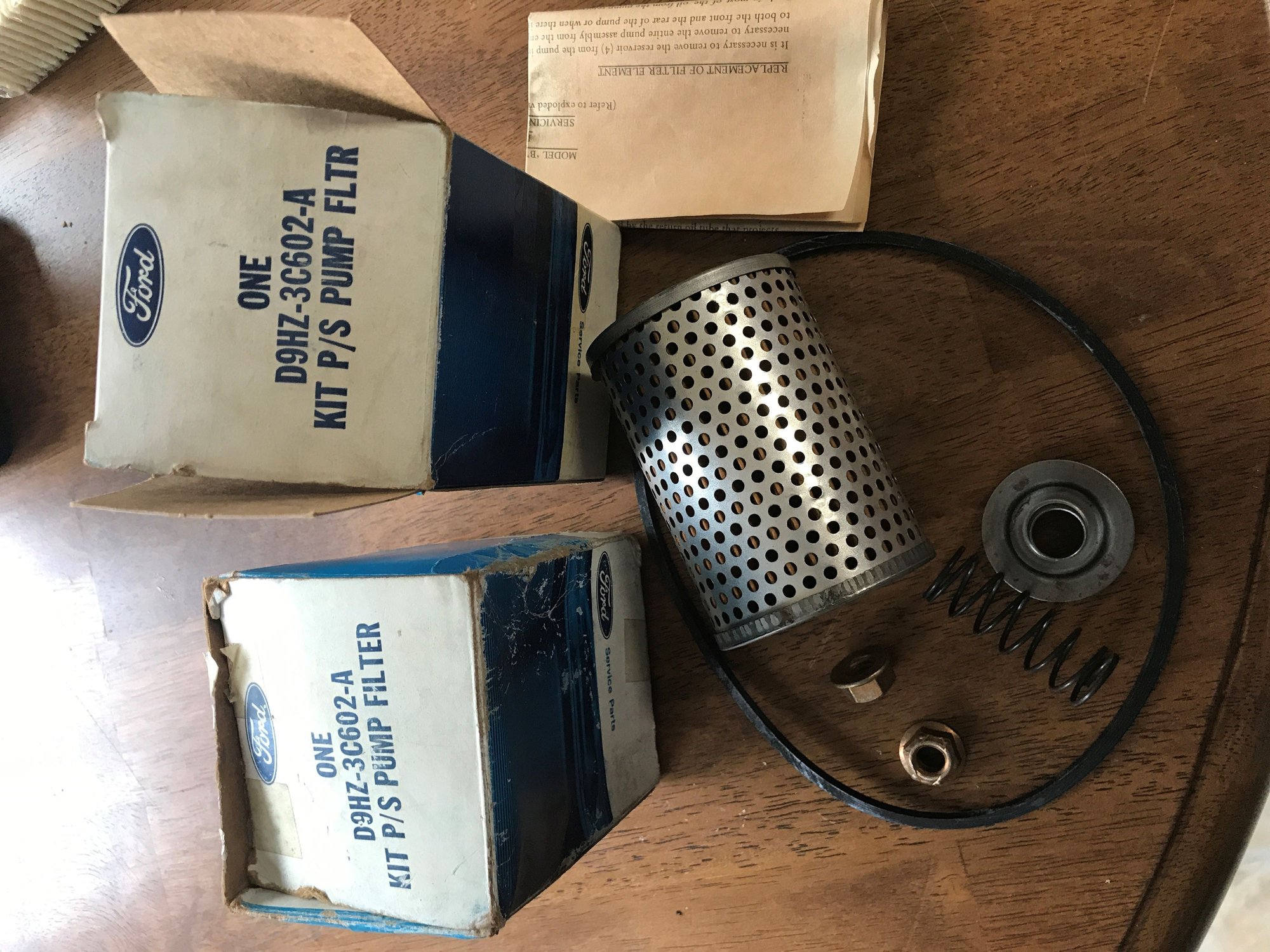 Need help to identify power steering pump 1980 L9000 NTC 290 Cummins