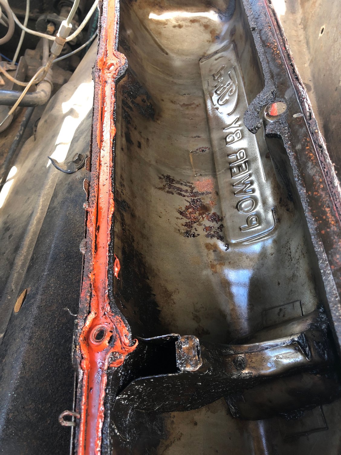Fumo Bianco Dalla Marmitta Diesel In Accelerazione