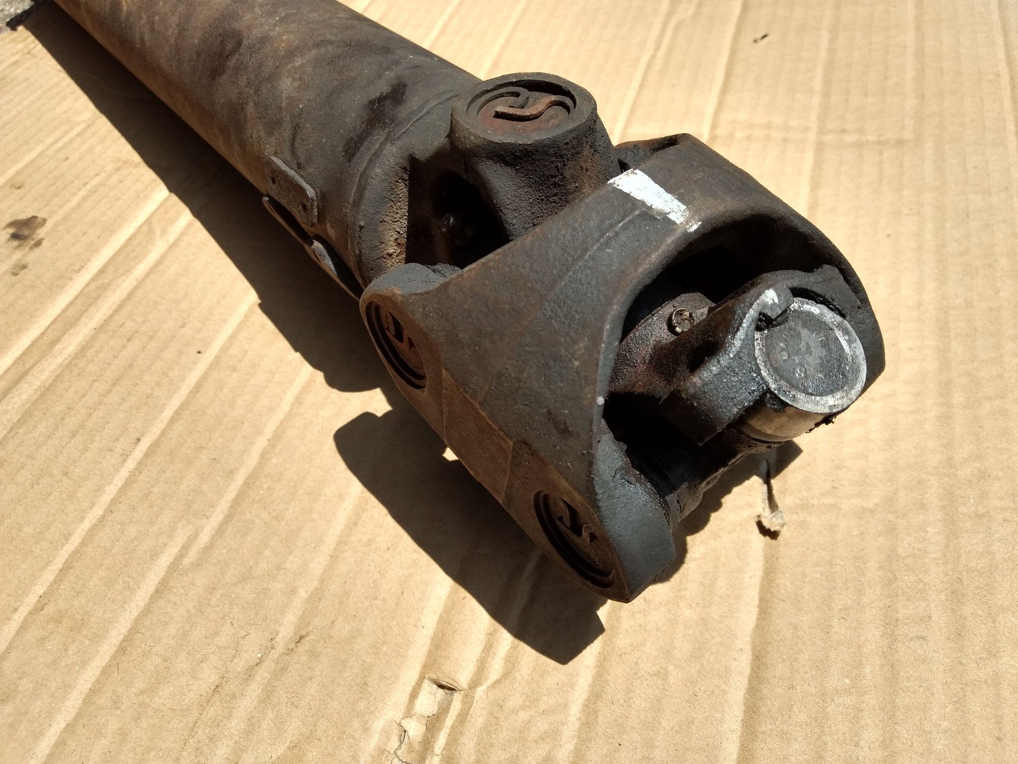 Double Cardan centering ball needle grease fitting Ford Truck