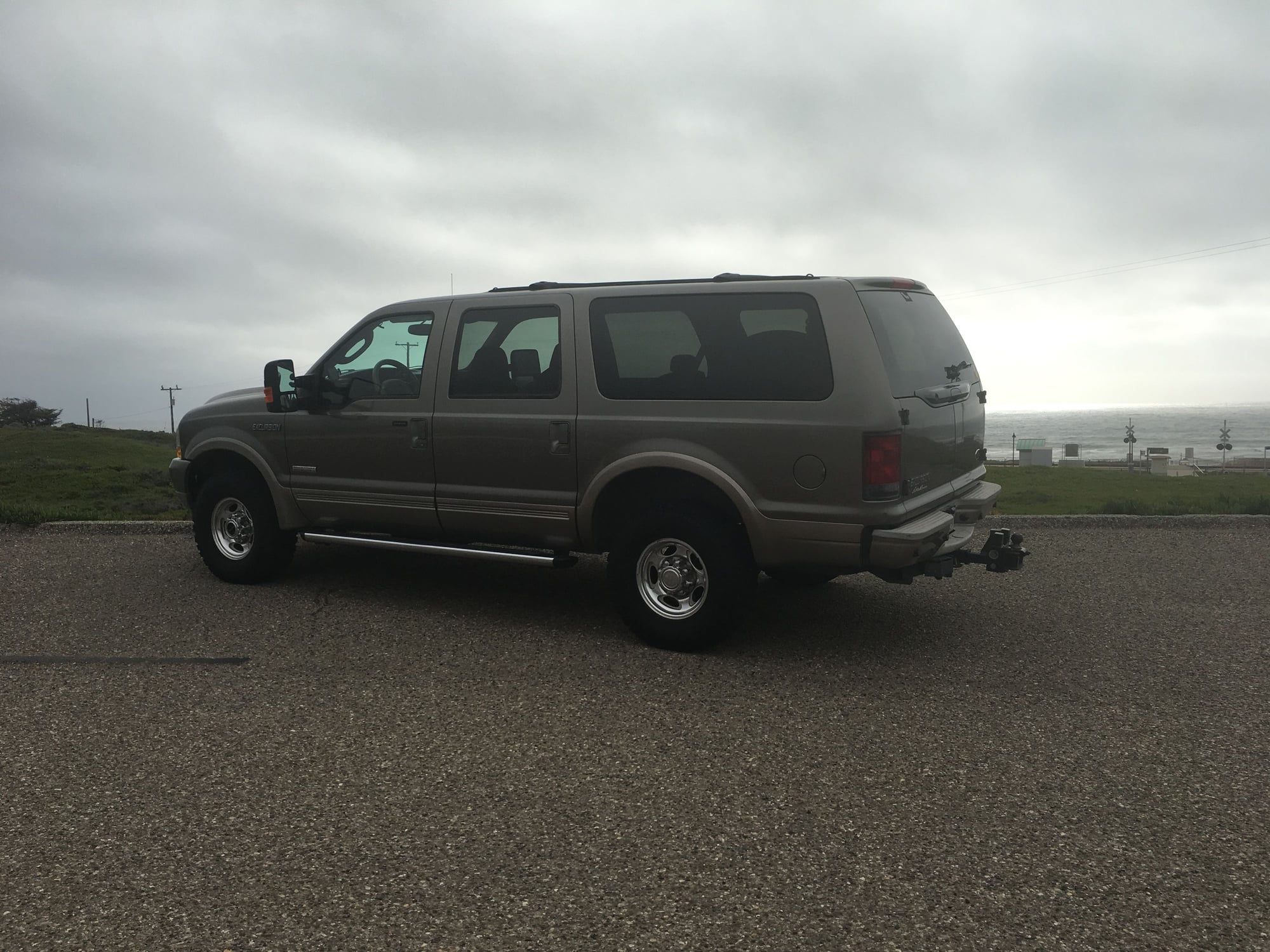 2004 Ford Excursion - 2004 Excursion Limited Diesel 150,000 miles - Used - VIN 1FMSU45PX4ED76669 - 140,000 Miles - 8 cyl - 4WD - Automatic - SUV - Brown - Lompoc, CA 93436, United States
