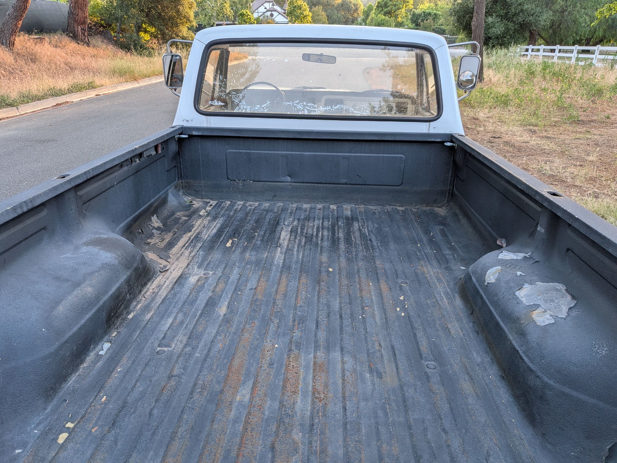 1973 Ford F-250 - 1973 Ford F-250 regular cab longbed - Used - VIN F25YRR64276 - 38,115 Miles - 8 cyl - 2WD - Automatic - Truck - White - Canyon Country, CA 91387, United States