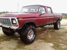 '76 F-250 with '79 Grille.