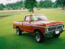 My 77 F150 before I bought it! Happen to find pics online of it prior, looks to be in better shape here than when I got it!!! Same dent on front passenger side quarter, same tires, same red painted steering shock, tie rod, drag link, etc.