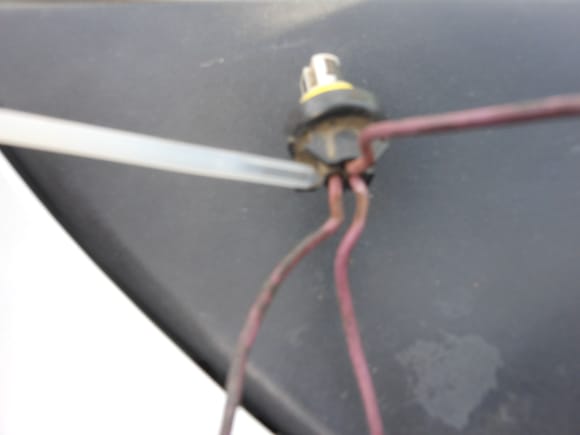 at the back of the ICP connection is a grey clip that holds the 3 wires together if you see white looking marks like this one , it's shorting out