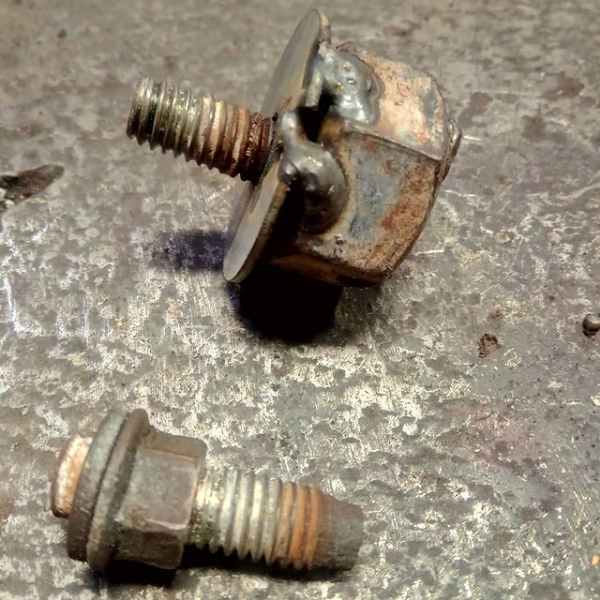 Broken Alternator Mounting Bolt Ford Truck Enthusiasts Forums