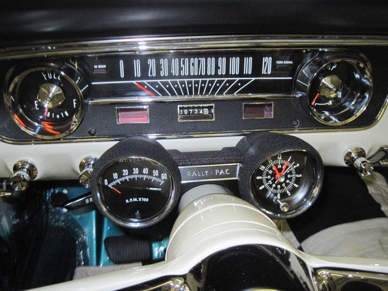Rally Pack Tach and Gauges. 