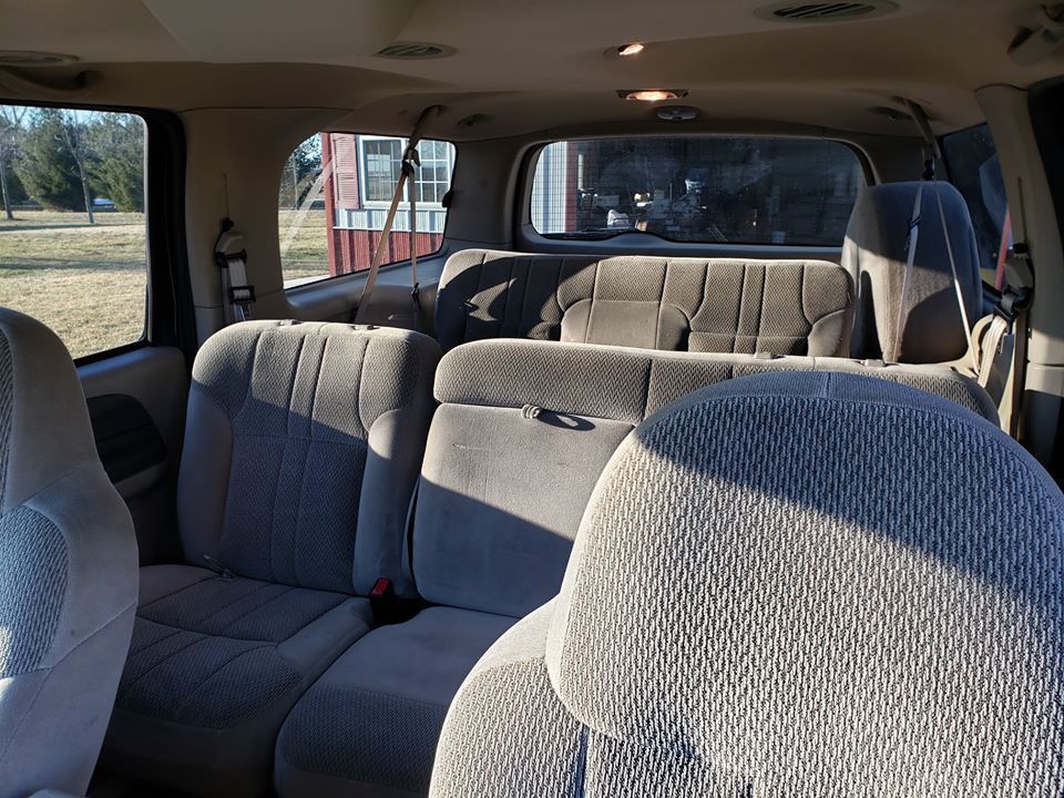 2001 Ford Excursion - 2001 Ford Excursion 4x4 6.8l V10 138k miles $6500 - Used - VIN 1fmnu41s21ed29851 - 138,000 Miles - 10 cyl - 4WD - Automatic - SUV - Other - Clare, IL 60111, United States