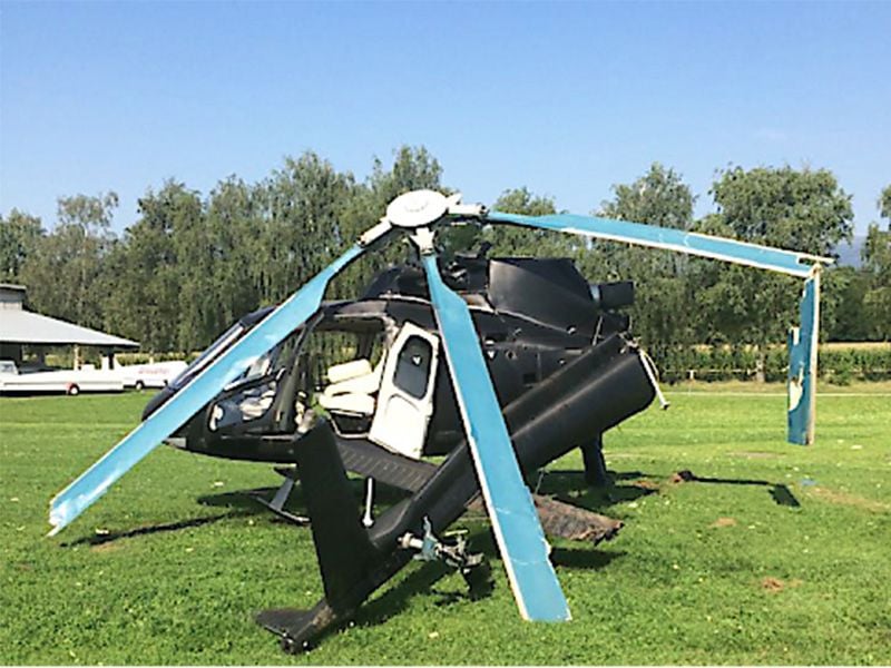 New version of the H125 (AS350) to park in confined hangar - PPRuNe Forums