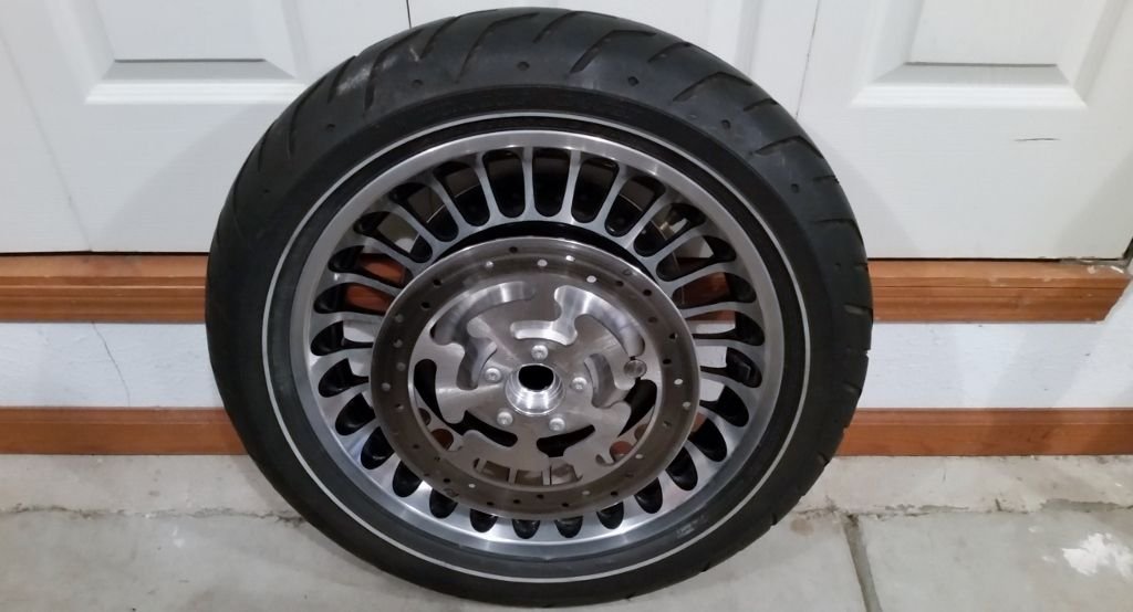 Wheels/Tires from 2012 Road King - Harley Davidson Forums