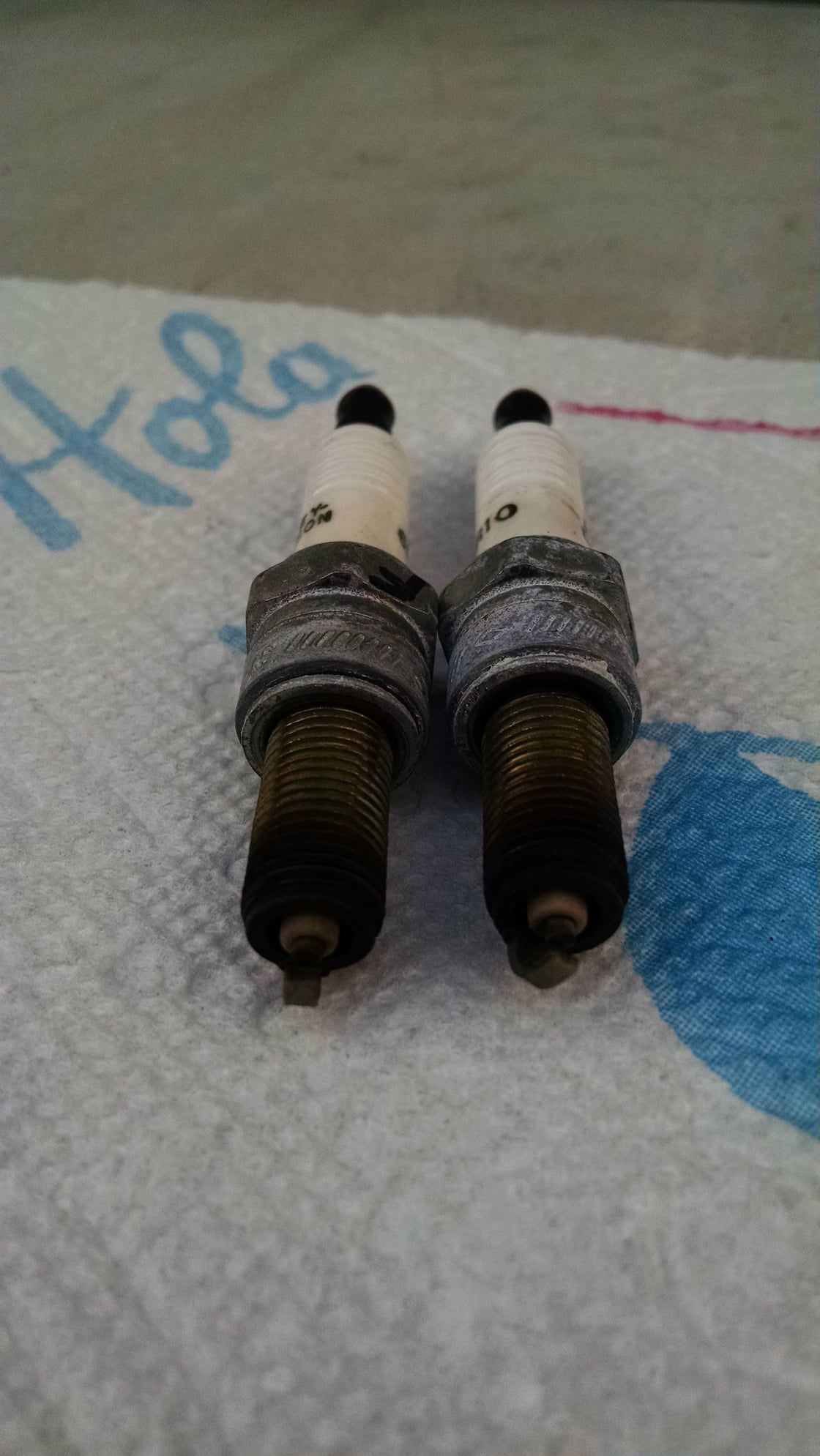 signs of bad spark plugs