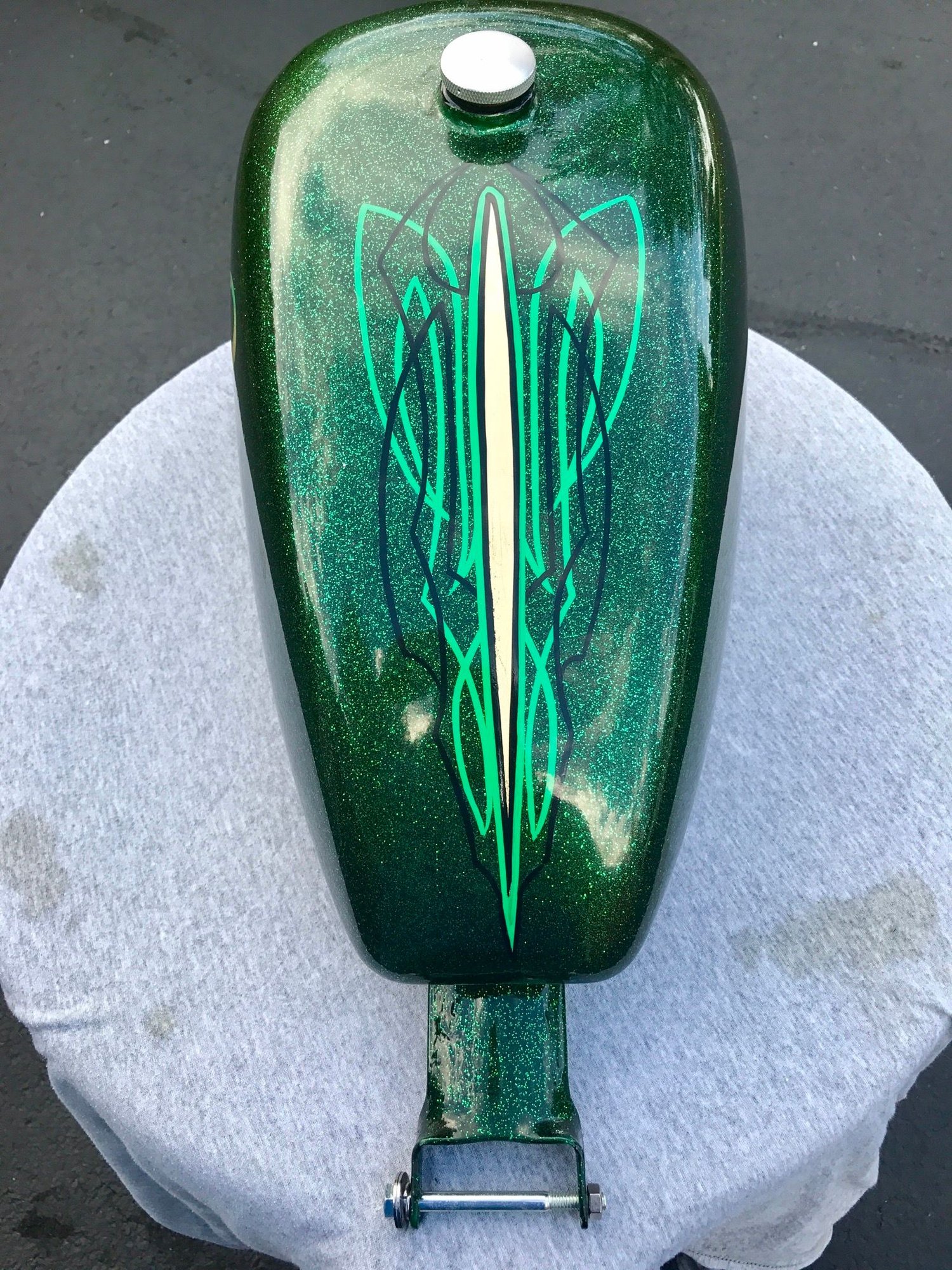 hf deluxe petrol tank cover