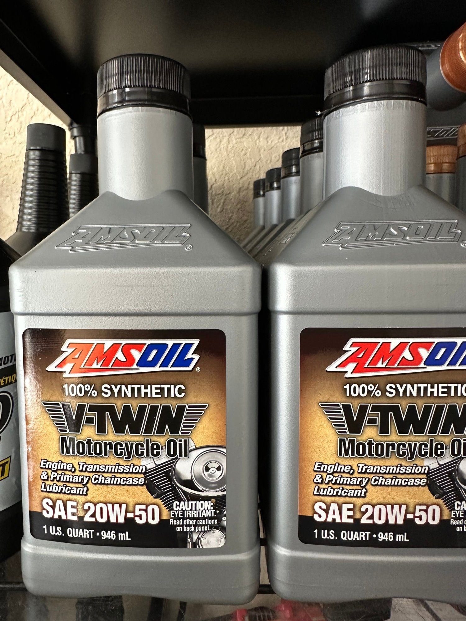 20W-50 Amsoil Synthetic V-Twin Motorcycle Oil