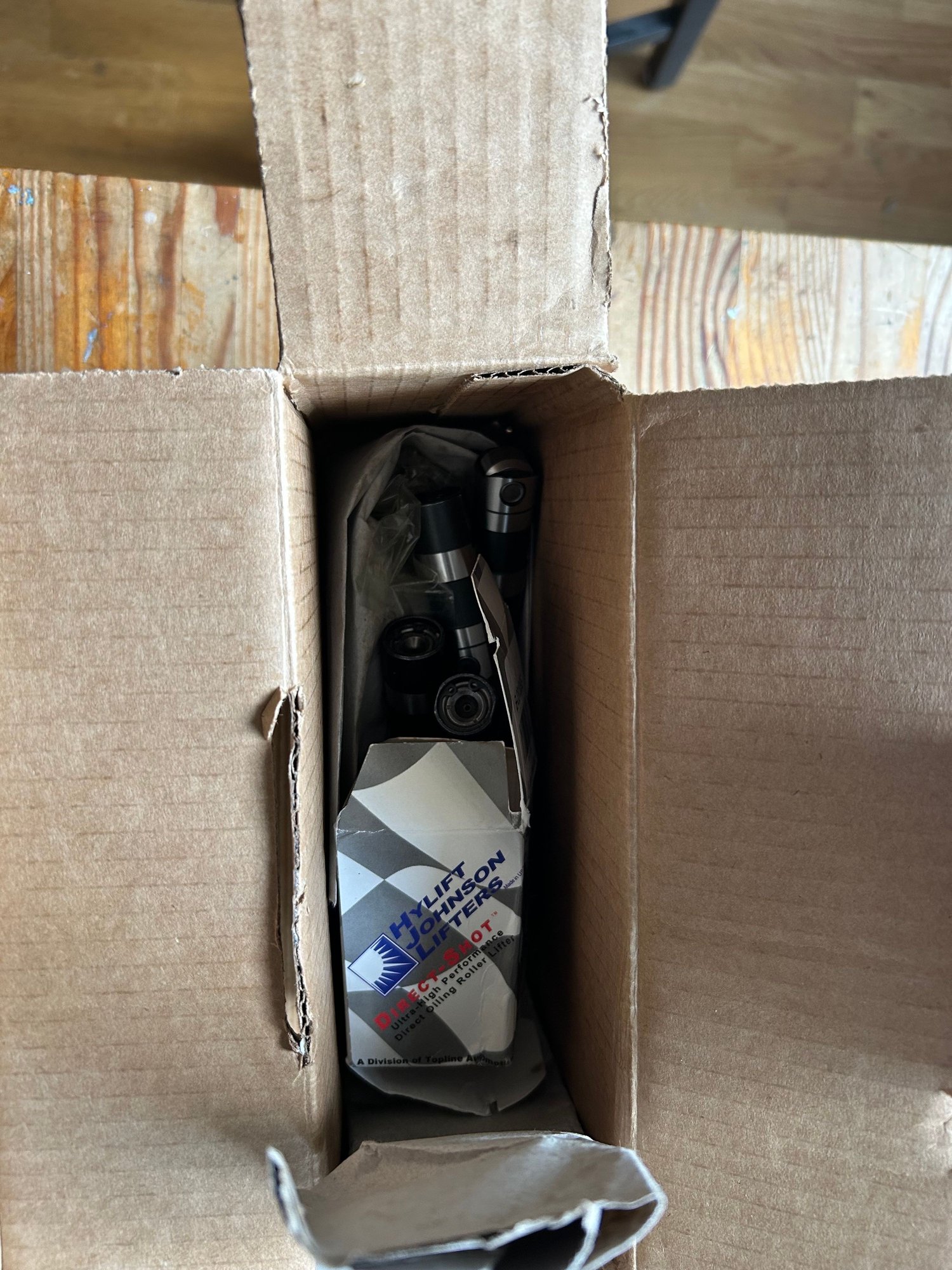 The lifters were out of their package, as well as they were out of their plastic bags.