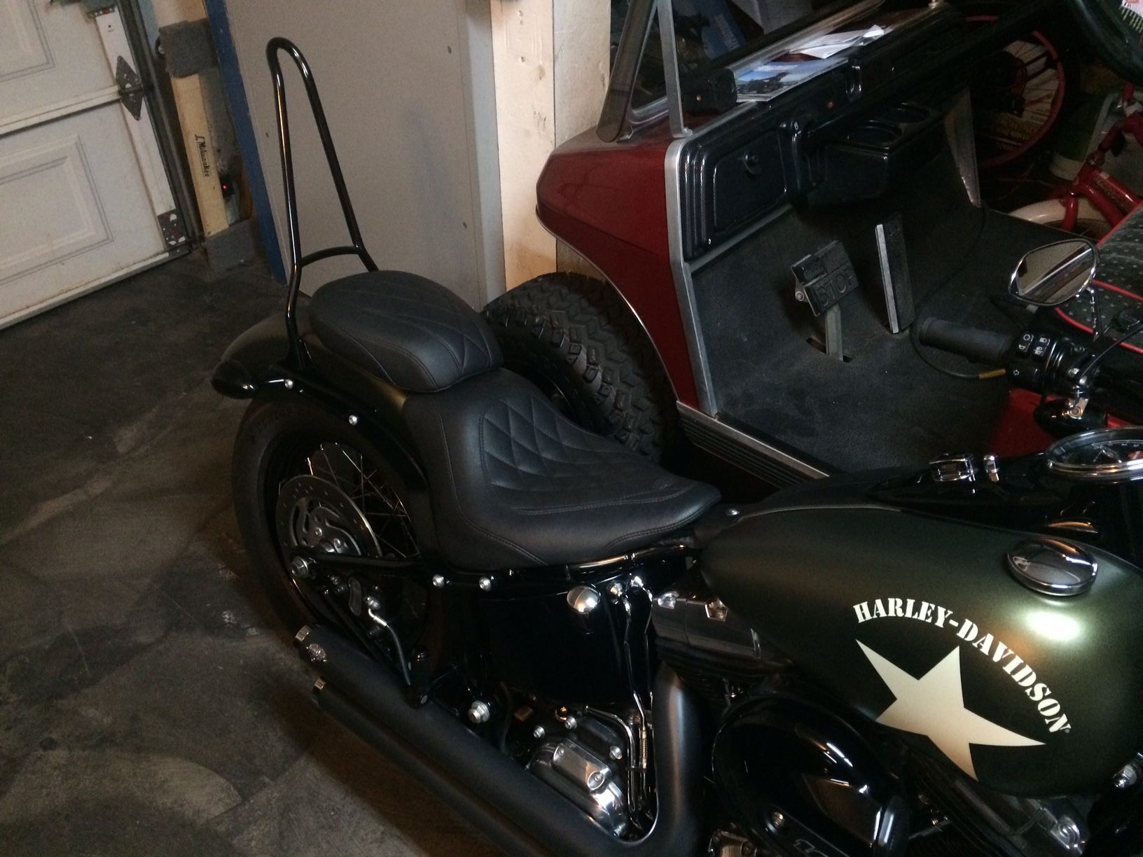 New Sissy Bar Installed Harley Davidson Forums