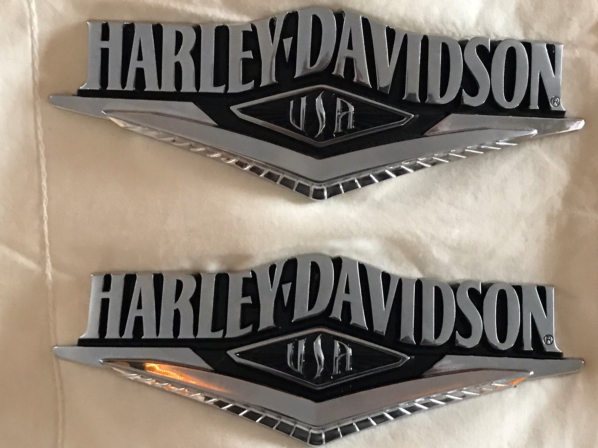 Harley Davidson Tank Emblems Chrome And Black Badges Oem Left And Right ...