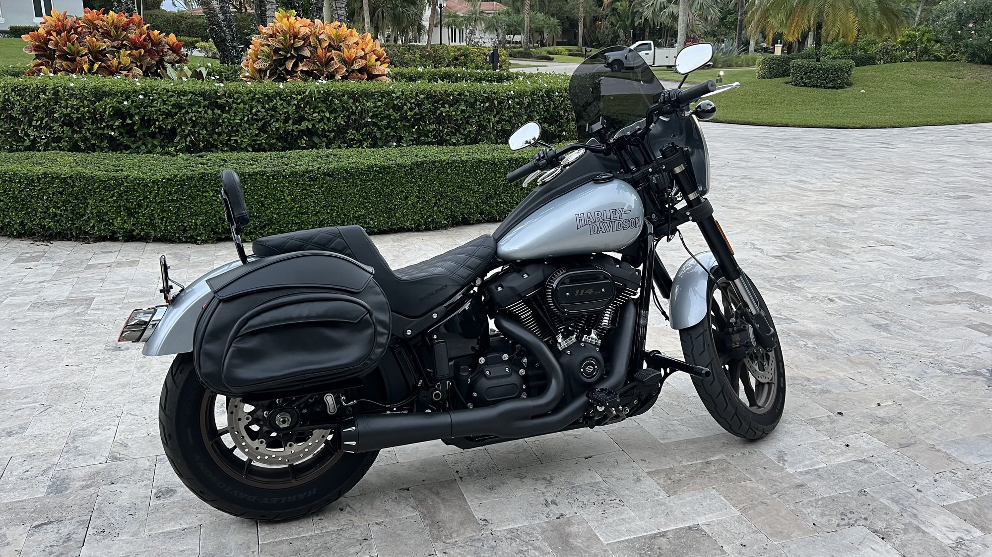 2020 low rider saddlebags hot sale