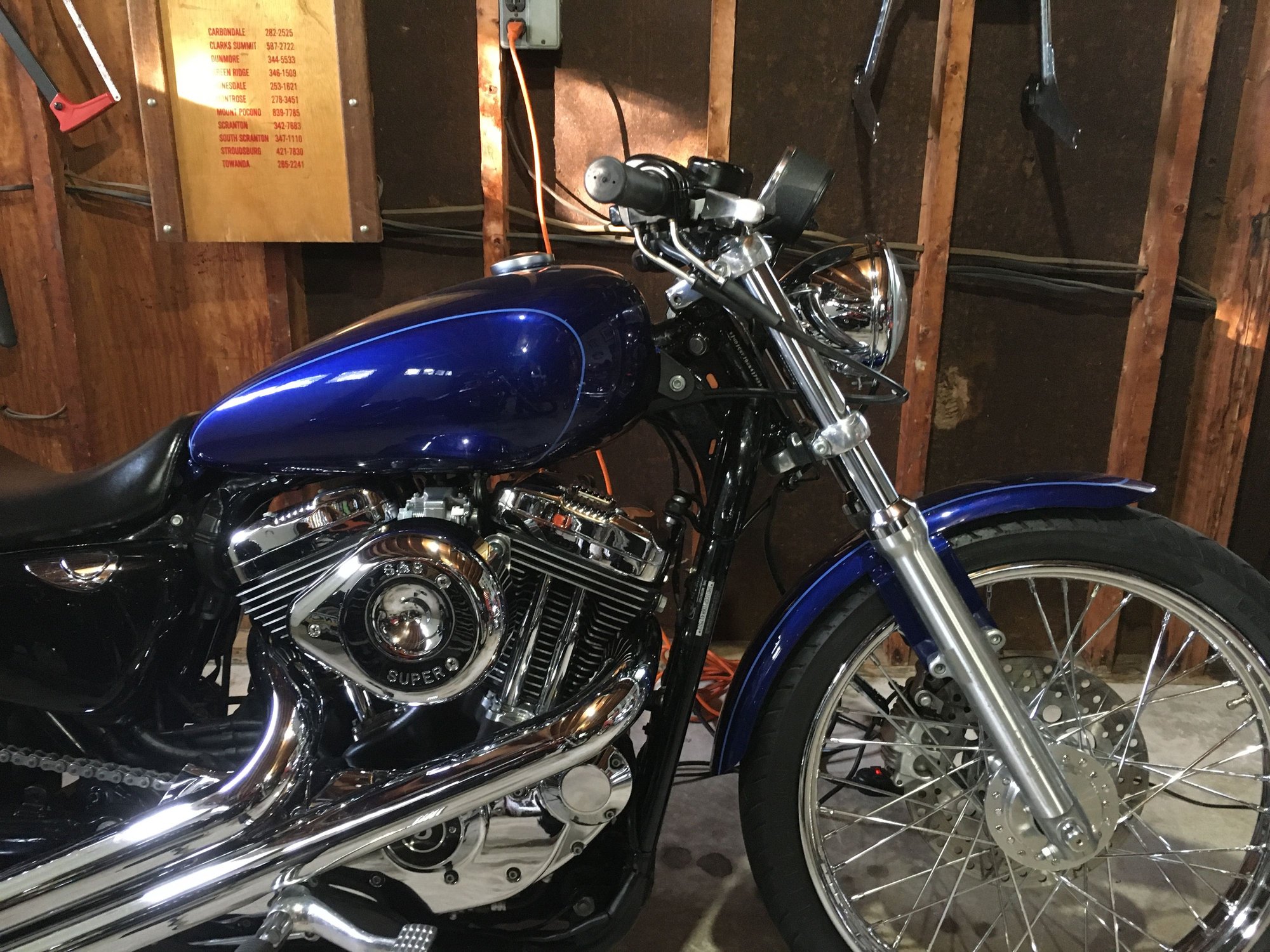 '17 883 IRON Speedometers relocation, over the eyebrow or flat over