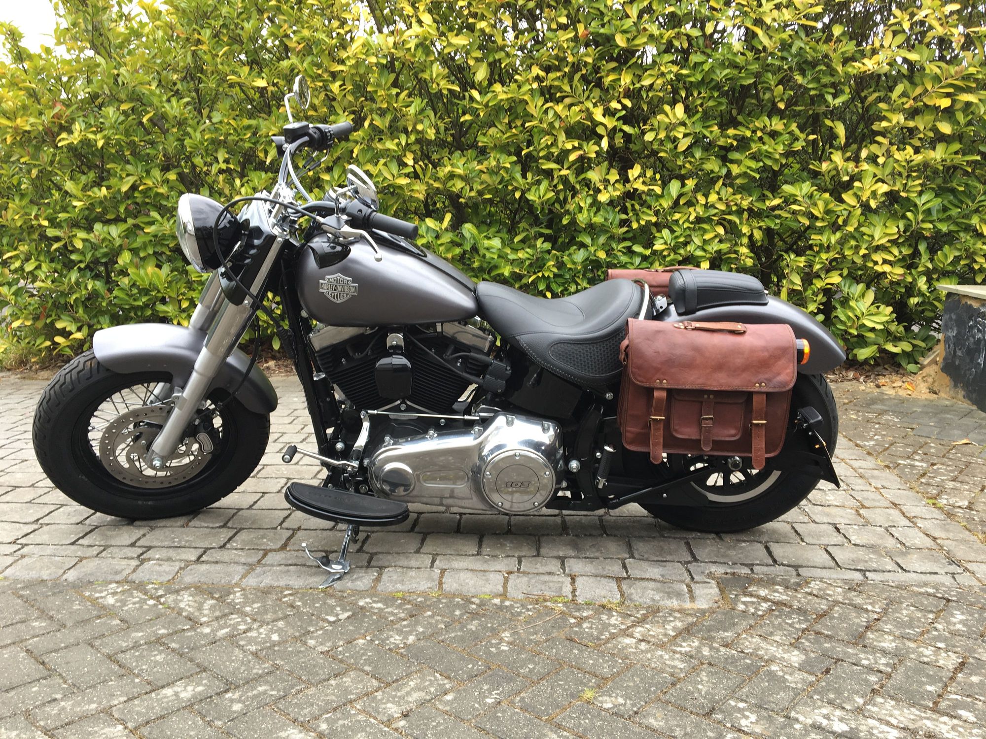 softail slim bags