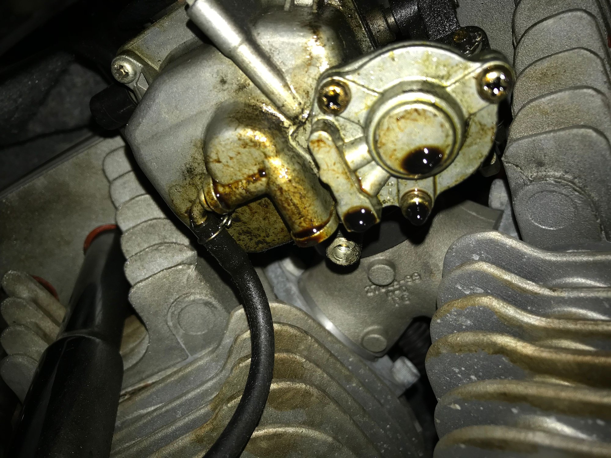 Oil leak through carb Harley Davidson Forums