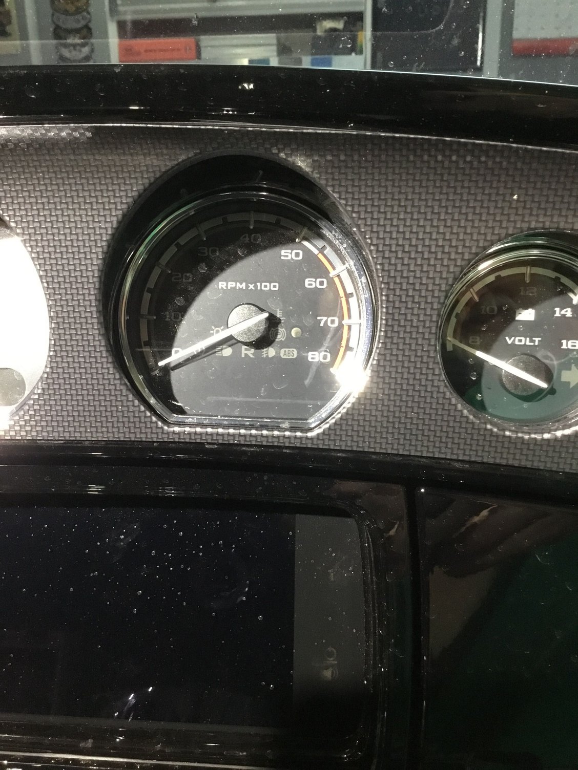 Pictures of carbon fiber dash insert Harley Davidson Forums