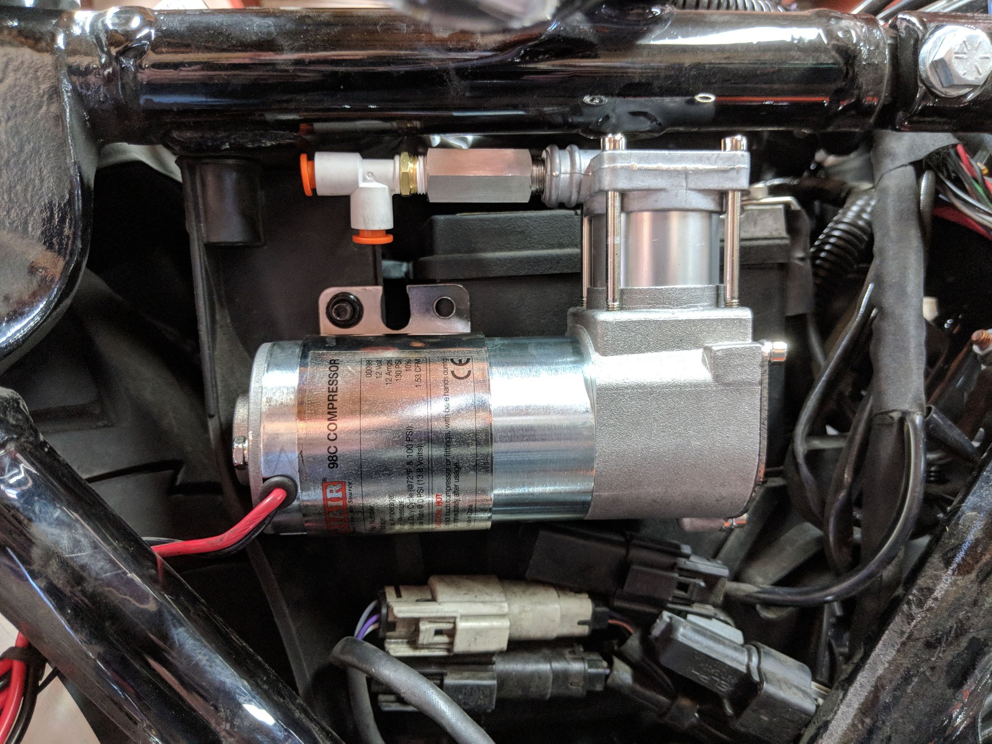 My 17 Road King DIY Airride Install Harley Davidson Forums