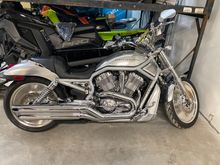 My new project 2002 #913 off the assembly line. My first V-Rod plenty of traditional V twins. This will be a new adventure. 