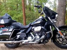 This is her (Black Betty) the 107 with the S&S 475, 49k miles and the only time she has been clean right after I replaced her tranny gears set (yep 3rd gear was toasted soon after FuelMoto tuned).  Eats up all 107 touring as well as 114 touring unless a good running stage 2 or more is done.  Stage 1 114s have no chance.