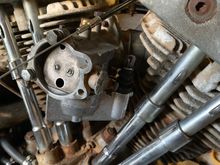 Got it back on Sunday, finally got my friend to help with the manifold for a few minutes lol