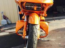 Front view of the crash bar speaker pods..