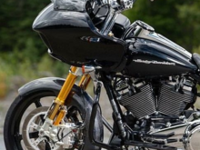 Carbon fiber wheels, inverted ohlins for and those brakes! Just WOW man!