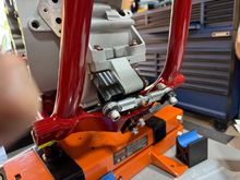 So easy to install when nothing is in your way. 