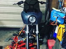 Got my forks back from powdercoat along with others parts, finally assembled the monotubes i had collecting dust. Mocked up my jd fairing now for paint