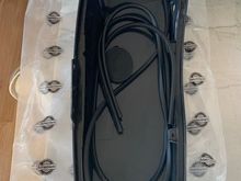 Includes gasket and foam seal.