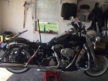 Original wheels and tires. had this combo over 2 road kings over 8 years