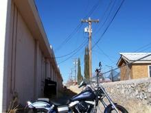alley