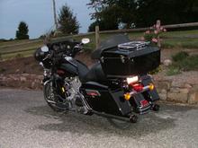 2007 FLHT with tour pak