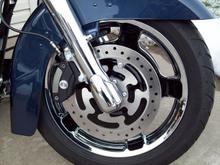 Chrome and Black Flhx wheel