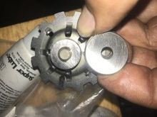 AGAIN THOSE ARE BOTH "BUILT" THROWOUT BEARINGS, BIG DIFFERENCE!! AND TO THE LEFT, THAT OIL SPREADER GET TAKEN OUT OF ASSEMBLY? NOT SURE WHY, BUT IM NOT QUESTIONING, BAKER!!!