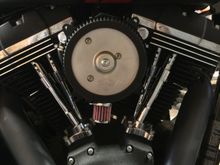 Added DK Customs external breather kit