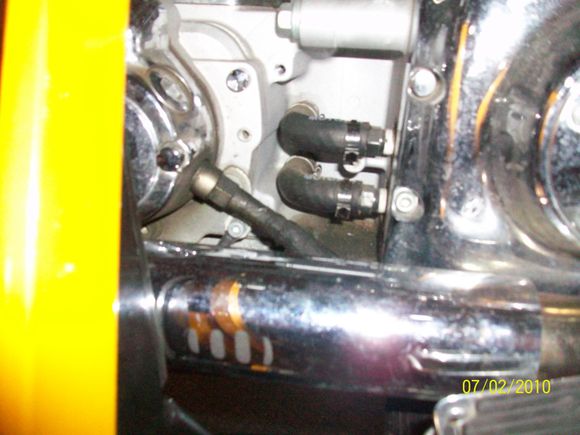 Oil lines between engine and transmission discontinued after 2006 Touring modles