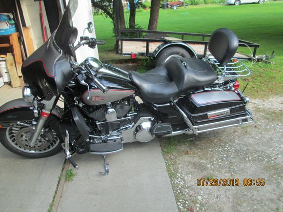 With rack and back rest
