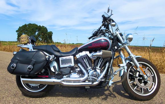 2014 FXDL w/ D&D Fat Cat Exhaust System
