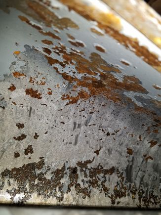The acid isn't reaching the top of the tank since I can't completely seal the tank. I'm working on a solution